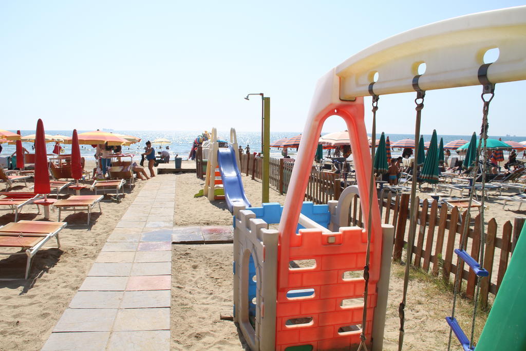 Škalngur Hotel Adriatik 2 מראה חיצוני תמונה