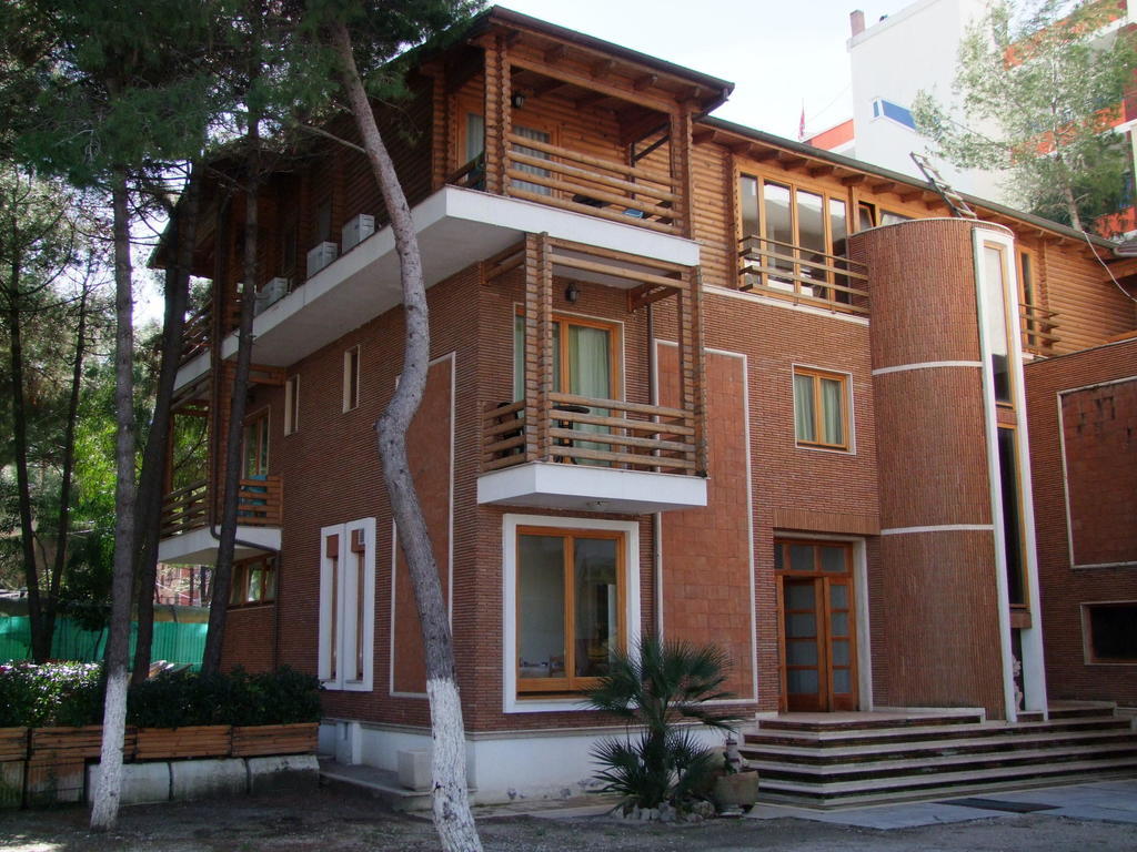 Škalngur Hotel Adriatik 2 מראה חיצוני תמונה